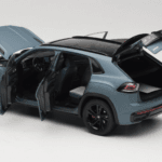 Volkswagen Teramont X Szary FAW 1:18 ZVB000003B Metal - image 5 of 8