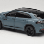 Volkswagen Teramont X Szary FAW 1:18 ZVB000003B Metal - image 7 of 8