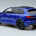 Volkswagen Touareg CR Niebieski FAW 1:18 LTC761021BLU Metal - image 6 of 7