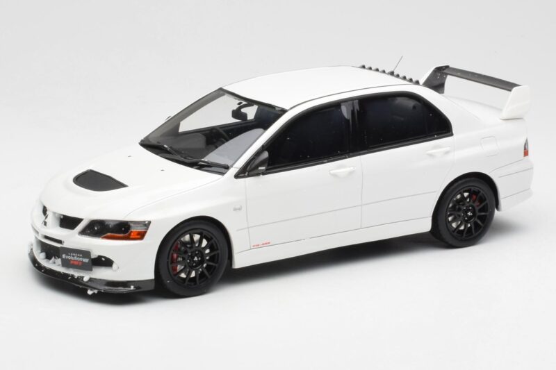 Mitsubishi Lancer Evo VIII MR FQ-400 Biały Otto 1:18