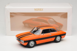 Alfa Romeo 2000 GTV Pomarańczowy Norev 1:18 187918 Metal — zdjęcie 8 z 8