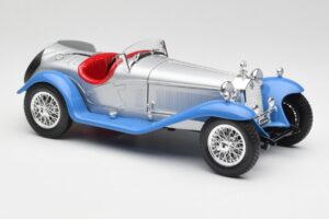 Alfa Romeo 2300 Spider Srebrnoniebieski Bburago 1:18 3008 Metal — zdjęcie 6 z 8