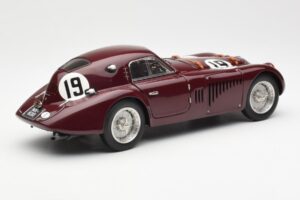 Alfa Romeo 8C 2900 B Speciale #19 24 Hours of Le Mans 1938 CMC 1:18 M-111 Metal — zdjęcie 2 z 6