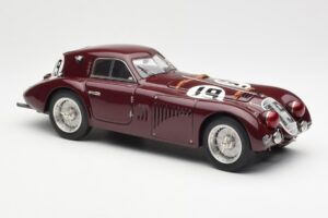 Alfa Romeo 8C 2900 B Speciale #19 24 Hours of Le Mans 1938 CMC 1:18 M-111 Metal — zdjęcie 4 z 6