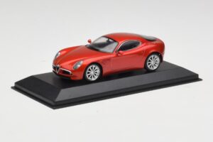 Alfa Romeo 8C Competizione Alfa Czerwony Minichamps 1:43 403120523 Metal — zdjęcie 2 z 4