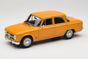 Alfa Romeo Giulia 1300 Super Pomarańczowy Minichamps 1:18 180120900 Metal