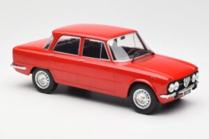 Alfa Romeo Giulia Nuova Super Czerwony MCG 1:18 MCG18145 Metal — zdjęcie 4 z 6