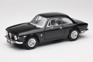 Alfa Romeo Giulia Sprint GTA Czarny Road Signature 1:18 92348 Metal