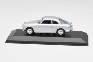 Alfa Romeo Giulietta Sprint Srebrny Minichamps 1:43 400120400 Metal