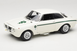 Alfa Romeo GTA 1300 Junior Biały Minichamps 1:18 100120501 Metal