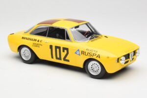 Alfa Romeo GTA 1300 #102 Squadra Corse R. Zanetti / M. Ruspa / Monzeglio Targa Florio 1971 Minichamps 1:18 155711202 Metal — zdjęcie 4 z 6
