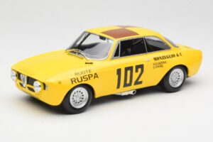 Alfa Romeo GTA 1300 #102 Squadra Corse R. Zanetti / M. Ruspa / Monzeglio Targa Florio 1971 Minichamps 1:18 155711202 Metal