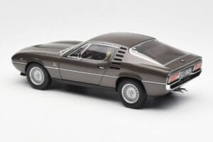 Alfa Romeo Montreal Brązowy Metaliczny AUTOart 1:18 70173 Metal — zdjęcie 7 z 8