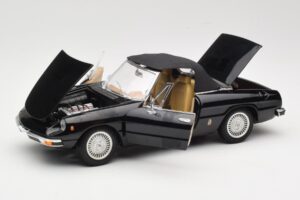 Alfa Romeo Spider 916 Veloce Czarny Ricko 1:18 32107 Metal — zdjęcie 2 z 8