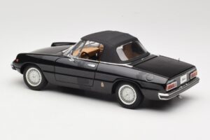 Alfa Romeo Spider 916 Veloce Czarny Ricko 1:18 32107 Metal — zdjęcie 7 z 8