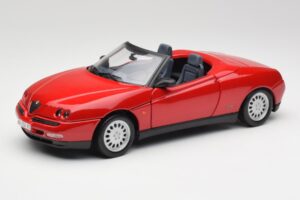 Alfa Romeo Spider 916 Alfa Czerwony Maisto 1:18 50278 Metal
