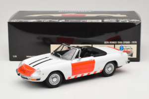 Alfa Romeo Spider Rijkspolitie Minichamps 1:18 180120994 Metal — zdjęcie 8 z 8