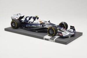 AlphaTauri AT03 #22 Y. Tsunoda Bahrain GP 2022 Minichamps 1:18 117220122 Metal — zdjęcie 4 z 6