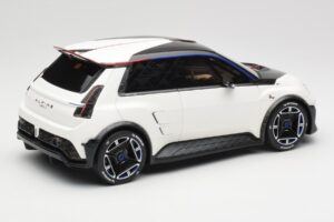 Alpine A290 Beta Glacier White Otto 1:18 OT468 Żywica — zdjęcie 2 z 6