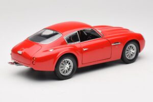 Aston Martin DB4 GT Zagato Czerwony Road Signature 1:18 92728 Metal — zdjęcie 3 z 8