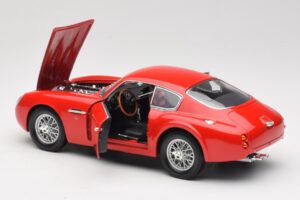 Aston Martin DB4 GT Zagato Czerwony Road Signature 1:18 92728 Metal — zdjęcie 5 z 8