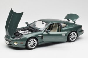 Aston Martin DB7 Vantage Zielony Maisto 1:18 36880 Metal — zdjęcie 2 z 8