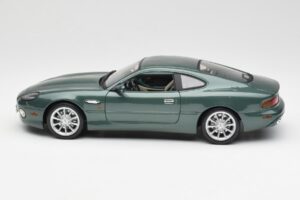 Aston Martin DB7 Vantage Zielony Maisto 1:18 36880 Metal — zdjęcie 4 z 8