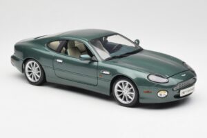 Aston Martin DB7 Vantage Zielony Maisto 1:18 36880 Metal — zdjęcie 6 z 8