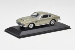 Aston Martin DBS Srebrno-Zielony Metalik Minichamps 1:43 400137600 Metal — zdjęcie 2 z 4