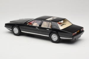 Aston Martin Lagonda S2 Czarny Cult Models 1:18 CML014-6 Metal — zdjęcie 4 z 5