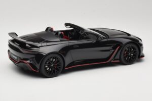 Aston Martin V12 Vantage Roadster Onyx Black GT Spirit 1:18 GT923 Żywica — zdjęcie 2 z 6