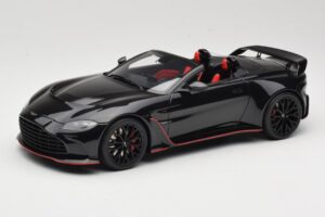 Aston Martin V12 Vantage Roadster Onyx Black GT Spirit 1:18 GT923 Żywica