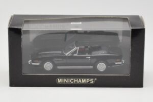 Aston Martin V8 Volante Czarny Minichamps 1:43 400137730 Metal — zdjęcie 4 z 4