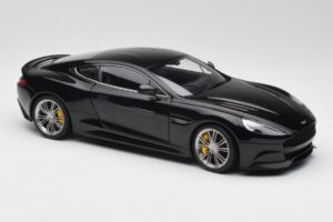 Aston Martin Vanquish Onyx Czarny AUTOart 1:18 70247 Metal — zdjęcie 6 z 8