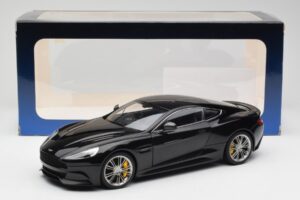 Aston Martin Vanquish Onyx Czarny AUTOart 1:18 70247 Metal — zdjęcie 8 z 8