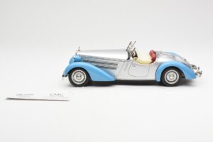 Audi 225 Front Roadster Niebiesko Srebrny CMC 1:18 M-075B Metal — zdjęcie 3 z 6
