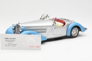 Audi 225 Front Roadster Niebiesko Srebrny CMC 1:18 M-075B Metal