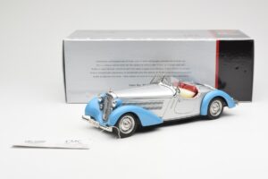 Audi 225 Front Roadster Niebiesko Srebrny CMC 1:18 M-075B Metal — zdjęcie 6 z 6