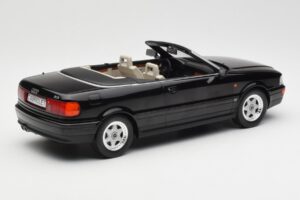 Audi 80 B3 Kabriolet Czarny MCG 1:18 MCG18372 Metal — zdjęcie 2 z 6