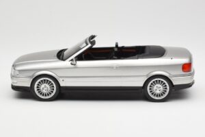 Audi 80 B3 Kabriolet Srebrny MCG 1:18 MCG18373 Metal — zdjęcie 3 z 6
