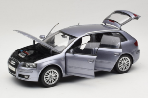 Audi A3 8P Sportback Light Blue Metallic Kyosho 1:18 5010403025 Metal — zdjęcie 2 z 8