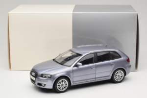 Audi A3 8P Sportback Light Blue Metallic Kyosho 1:18 5010403025 Metal — zdjęcie 8 z 8