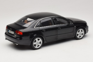 Audi A4 B6 3.2 Quattro Czarny Minichamps 1:18 5010404125 Metal — zdjęcie 3 z 8