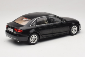 Audi A4L B8 Czarny Paudi 1:18 AUDI012 Metal — zdjęcie 3 z 8