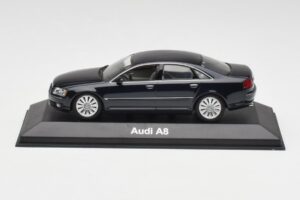 Audi A8 D3 Mauritius Niebieski Metallic Minichamps 1:43 5010508123 Metal