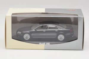 Audi A8 D3 Phantom Czarny Minichamps 1:43 5010508133 Metal — zdjęcie 4 z 4