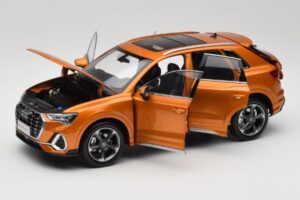 Audi Q3 F3 Orange Metallic Paudi Model 1:18 05962Q32019 Metal — zdjęcie 2 z 8