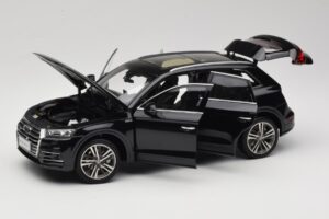 Audi Q5L FY Czarny Paudi Model 1:18 26732 Metal — zdjęcie 2 z 8