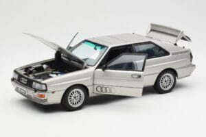 Audi Quattro LWB Srebrny AUTOart 1:18 70303 Metal — zdjęcie 2 z 8