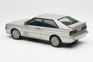 Audi Quattro LWB Srebrny AUTOart 1:18 70303 Metal — zdjęcie 7 z 8